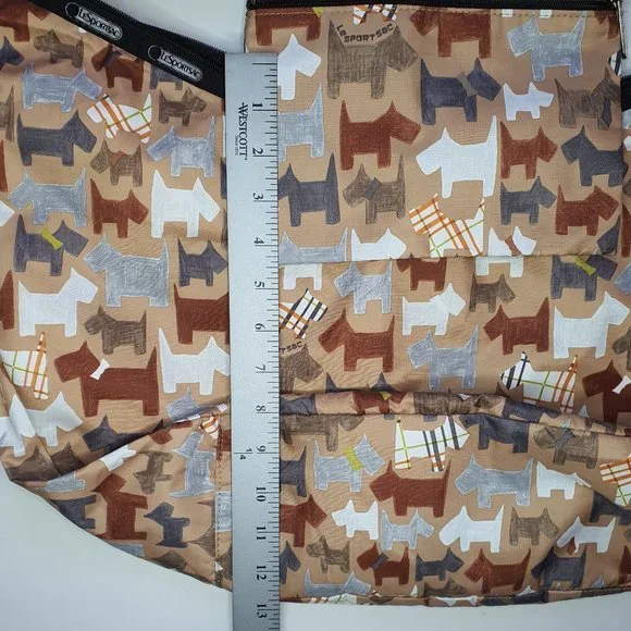 LeSportsac Hobo / crossbody with zippered Toiletry Pouch New without Tag - Picture 4 of 10